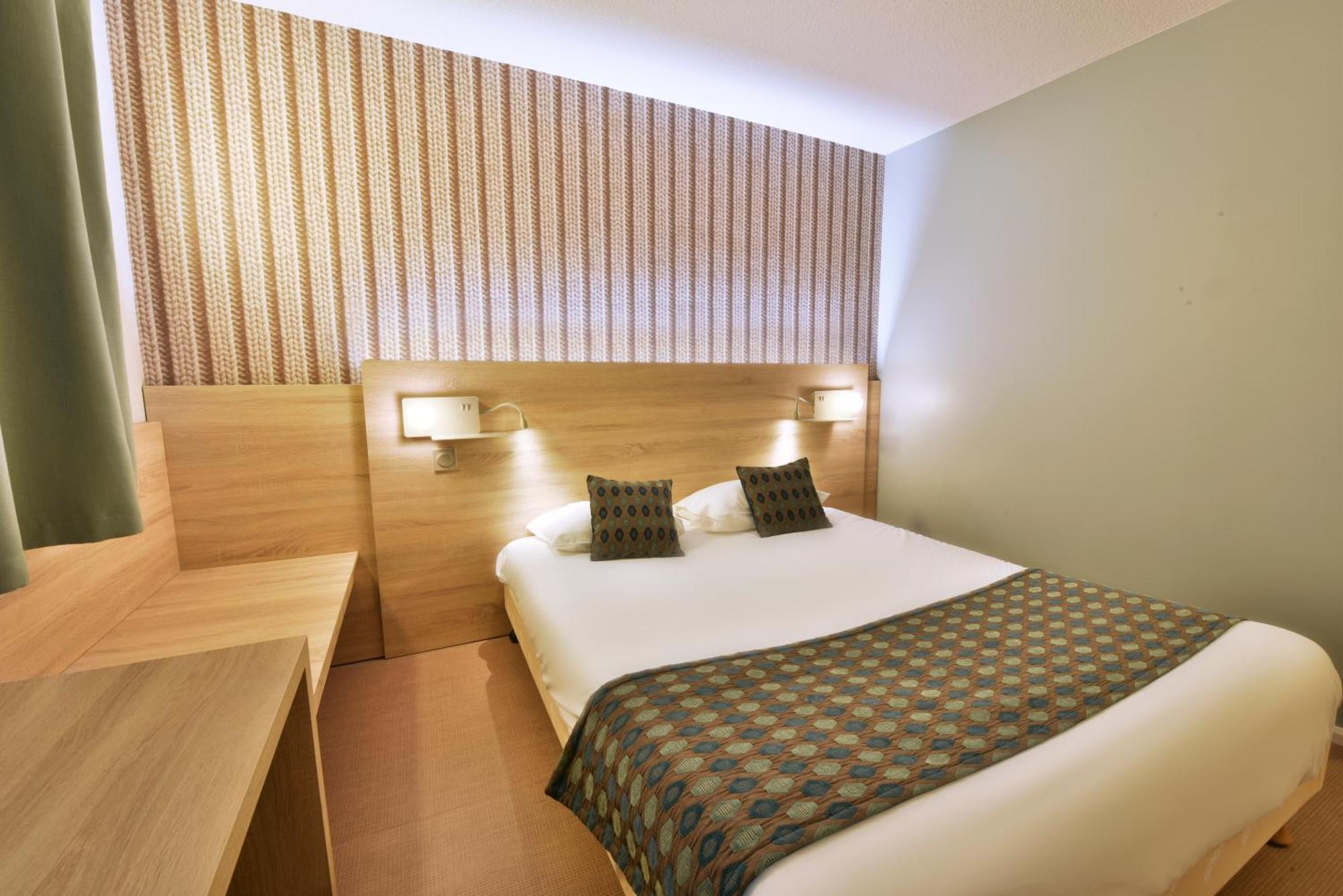 Brit Hotel Landivisiau Dış mekan fotoğraf